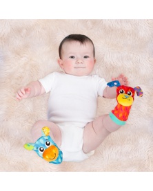 Playgro - Dárkový set chrastící ponožky a náramky | learningtoys.cz
